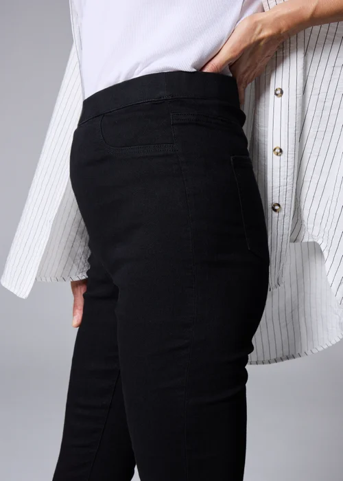 Black Pull On Jeggings - Size 08 29 leg Image 4