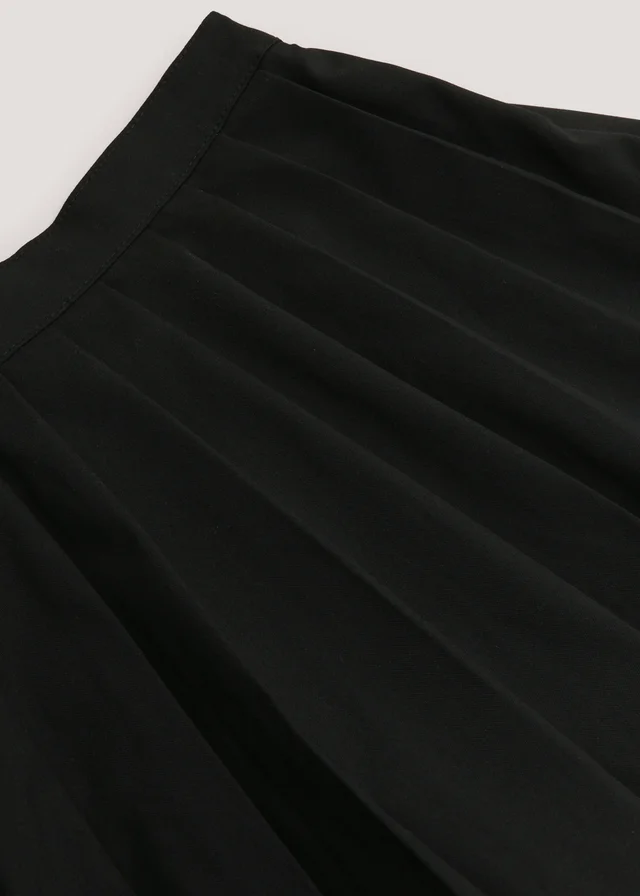 Girls Black Pleated School Skirt (8-16yrs)