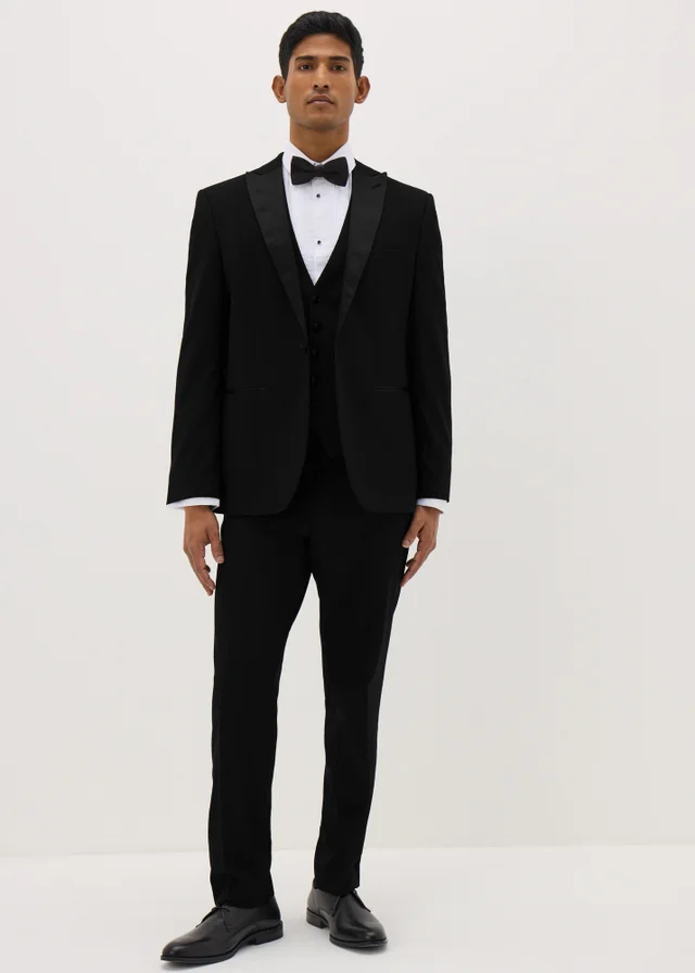 Taylor & Wright White Regular Fit Shirt & Bow Tie Set