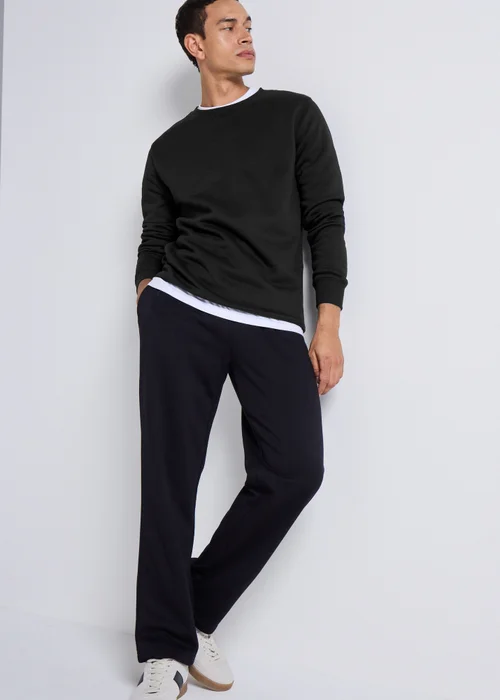 Black Essential Crew Neck Sweatshirt - Small Image 2