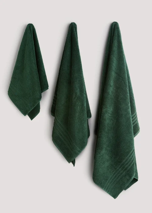Tropical Green 100% Egyptian Cotton Towels - Hand Towel Image 1