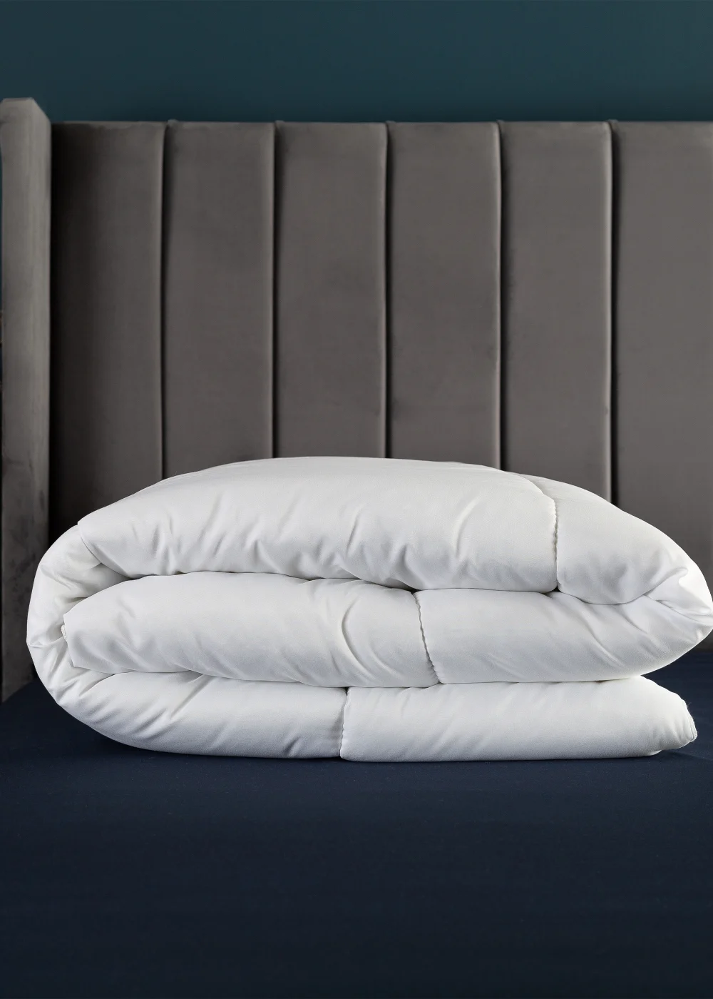 Slumberdown Feels Like Down Duvet (13.5tog) - Single Image 2