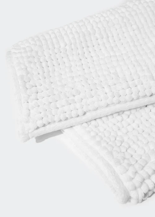 White Chenille Bath Mat (45cm x 75cm) Image 2