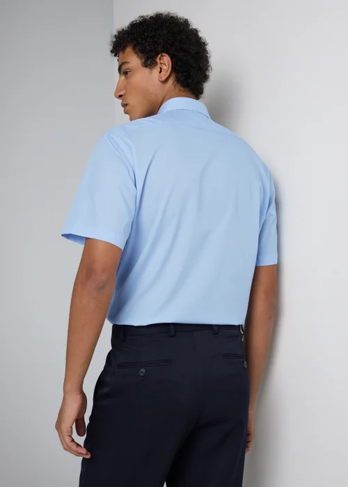 Taylor & Wright Blue Easy Care Regular Fit Short Sleeve Shirt - 14.5 Collar Image 3