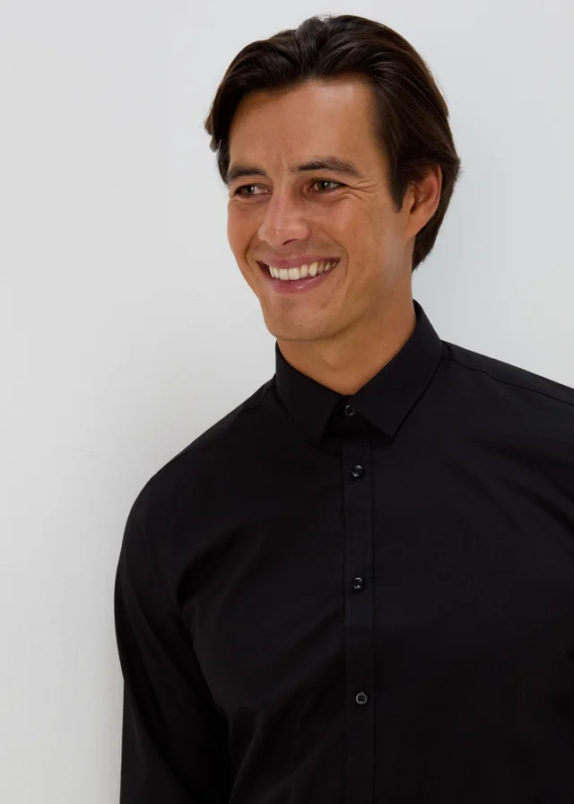 Taylor & Wright Black Easy Care Slim Fit Shirt