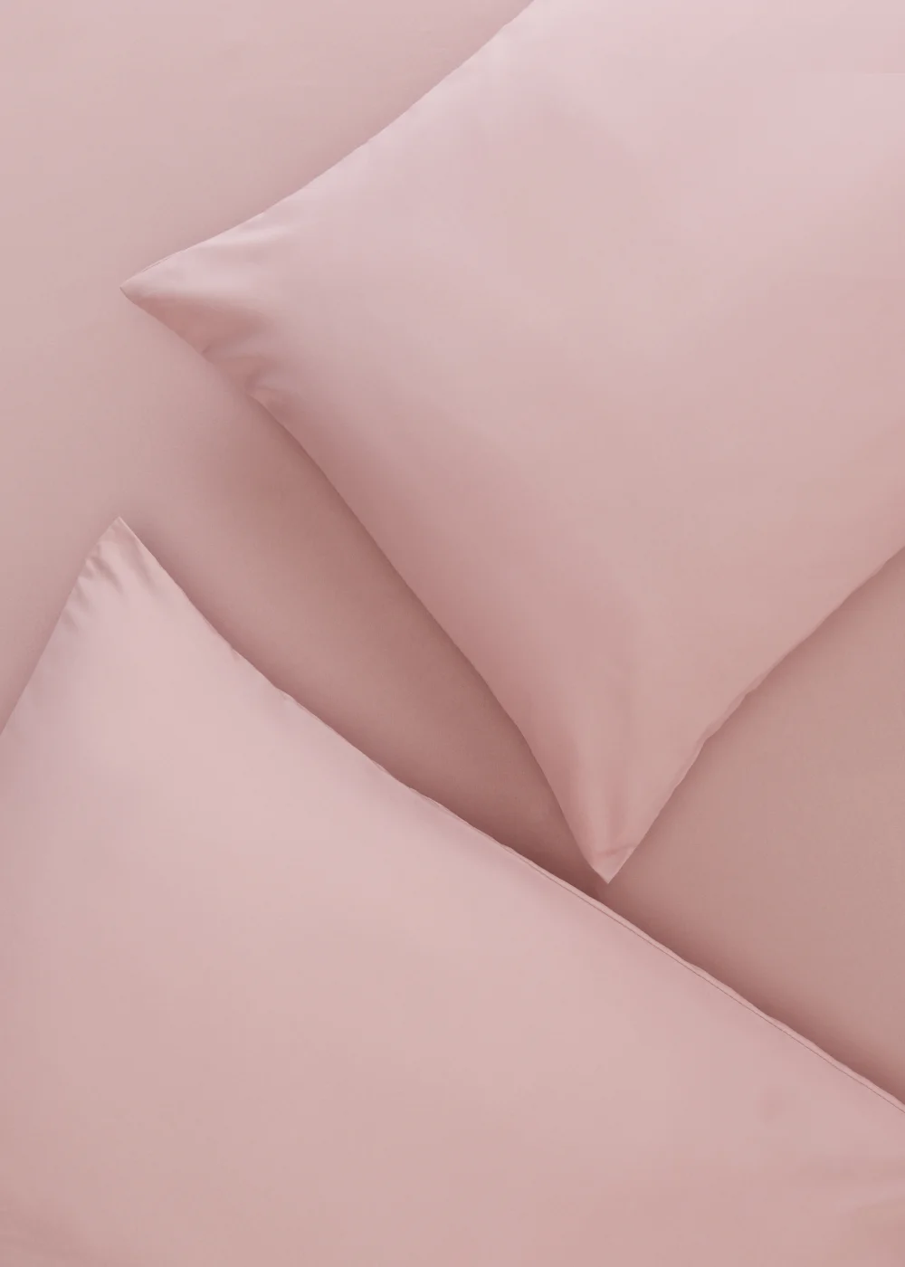 Pink Super Soft Fitted Bed Sheet & Pillowcase Bundle - Single Image 2