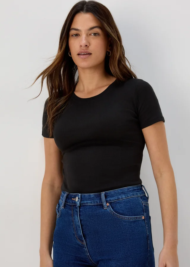 Black Essential T-Shirt