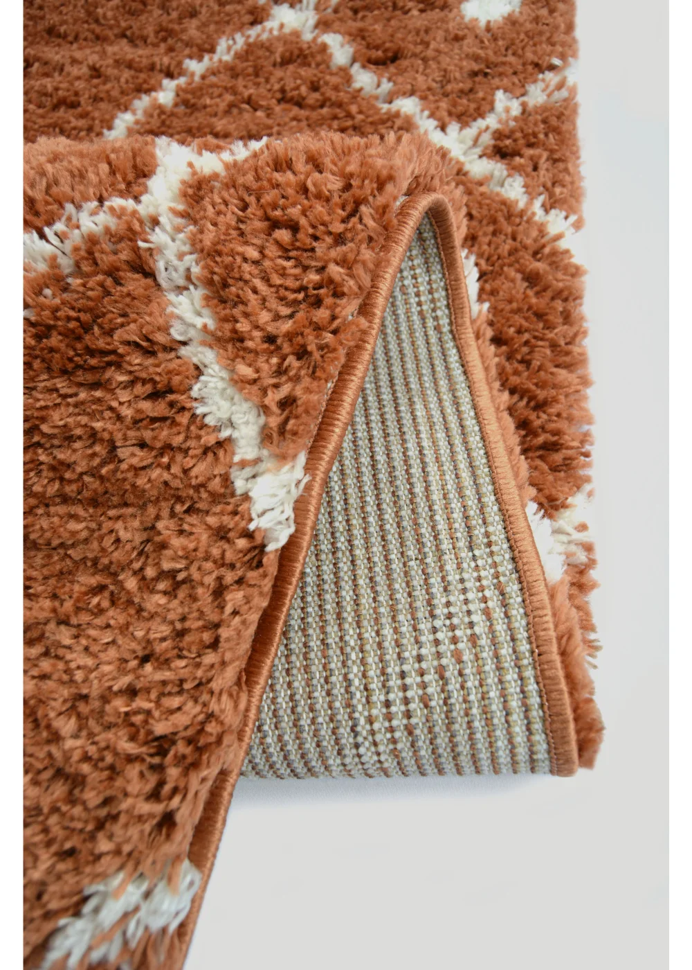 Homemaker Terracotta Snug Shaggy Diamond Rug - 120 x 170 Image 4