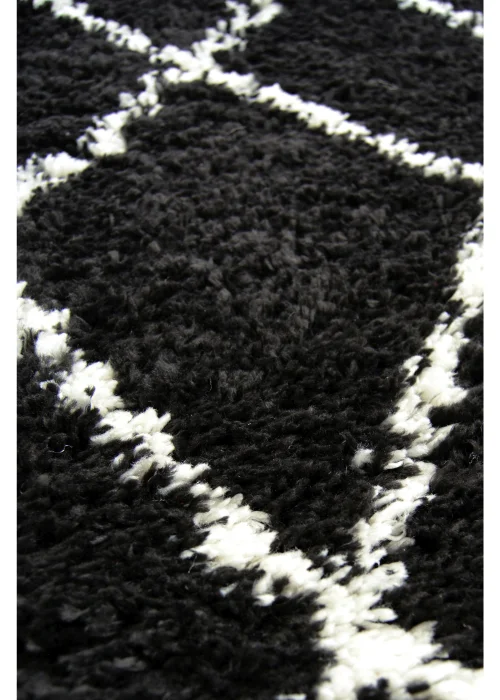 Homemaker Black Snug Shaggy Diamond Rug - 120 x 170 Image 3
