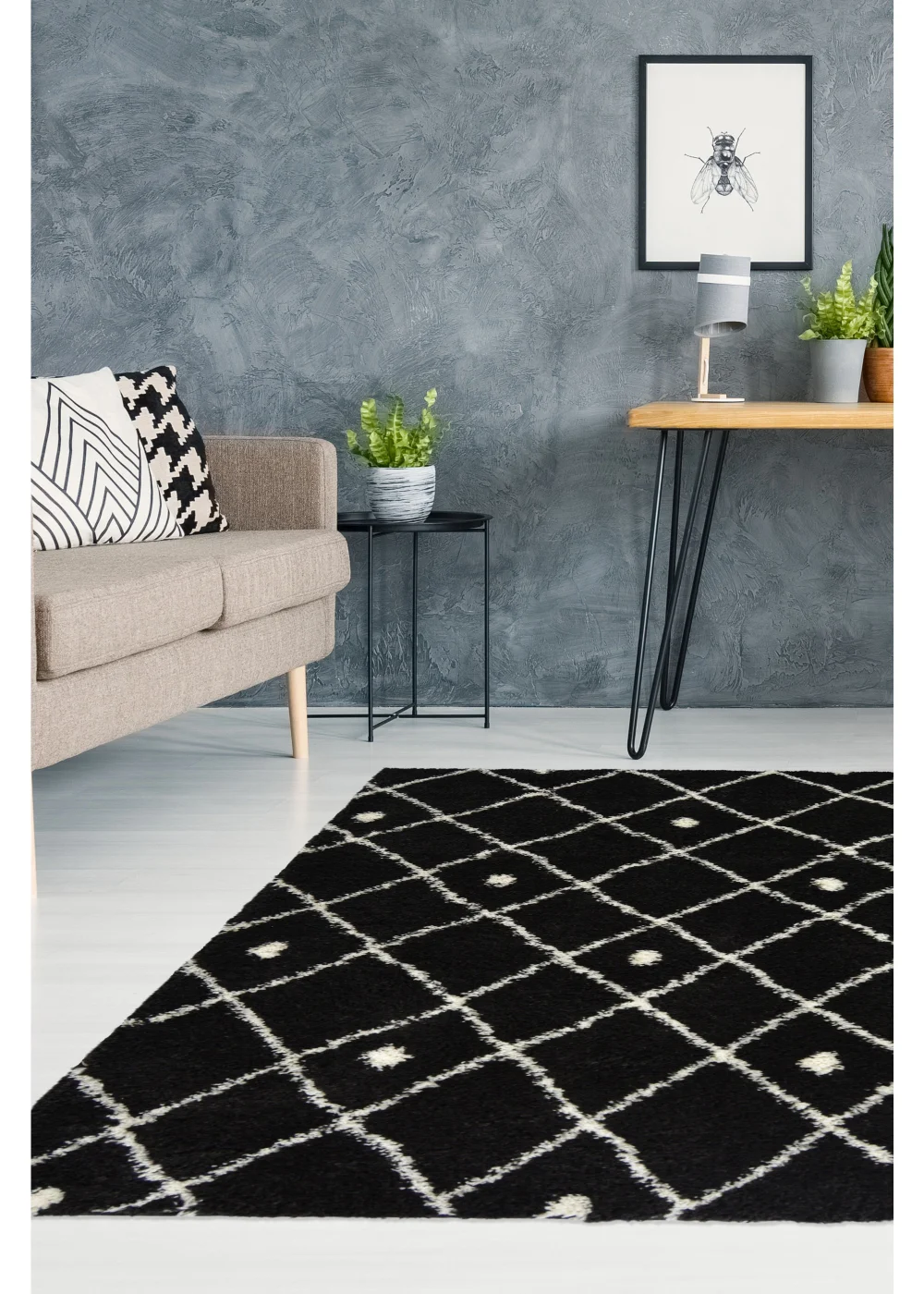 Homemaker Black Snug Shaggy Diamond Rug - 120 x 170 Image 1