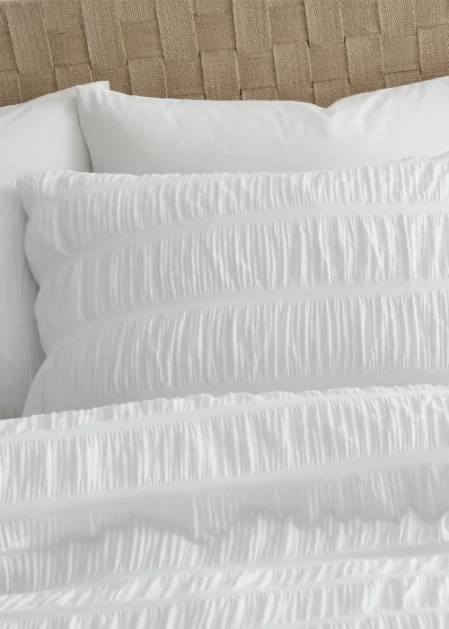 Catherine Lansfield Seersucker Duvet Cover Set White - Single Image 2