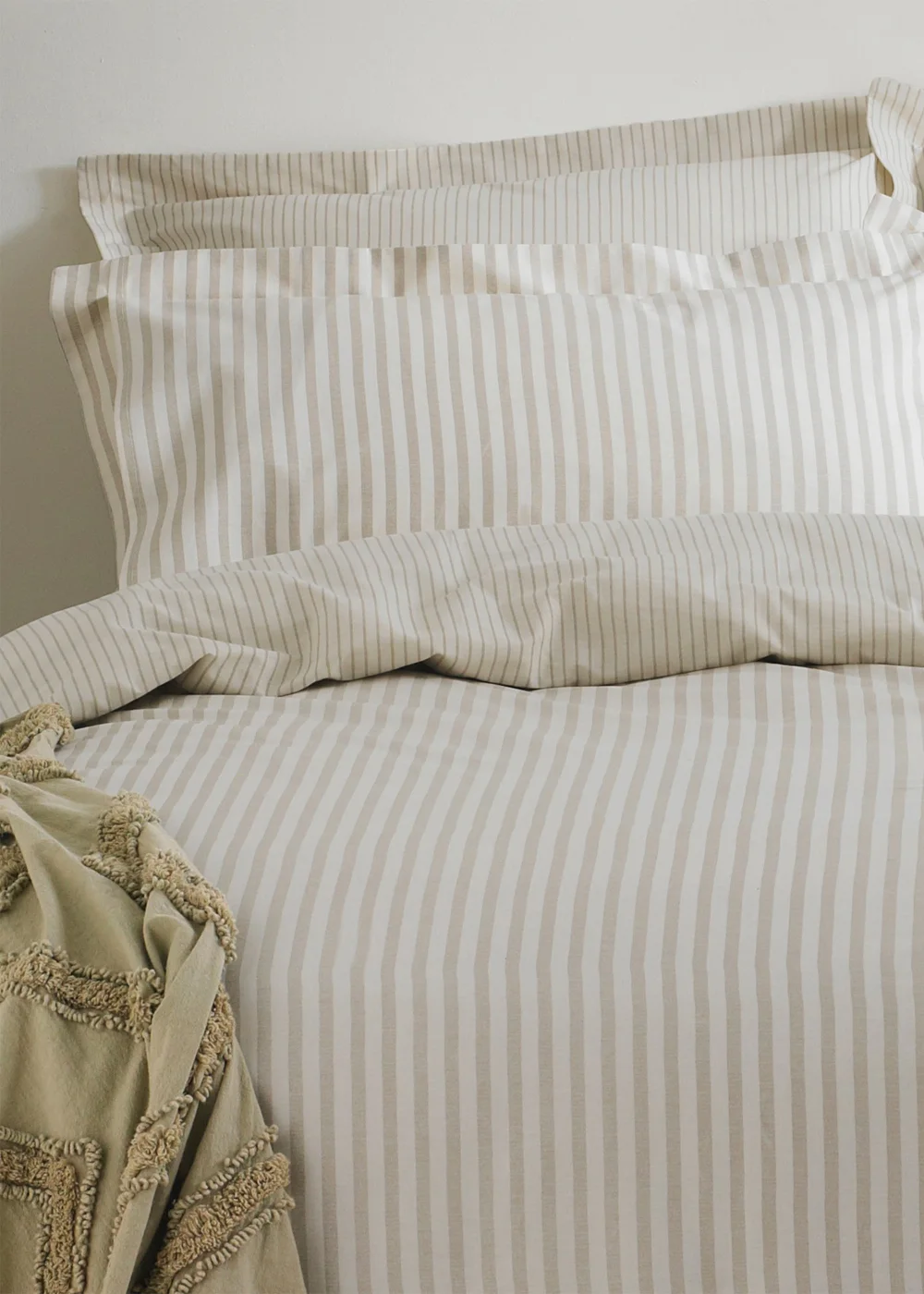 Yard Hebden Melange Natural Stripe Duvet Cover Set - King Image 2