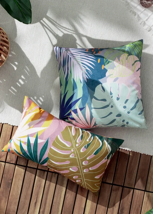 furn. Leafy Outdoor Filled Cushion (43cm x 43cm x 8cm) - 43W X 43D Image 4