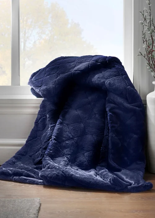 Catherine Lansfield Cosy Diamond Faux Fur Soft 130x170cm Blanket Throw Navy Blue - One Size Image 1