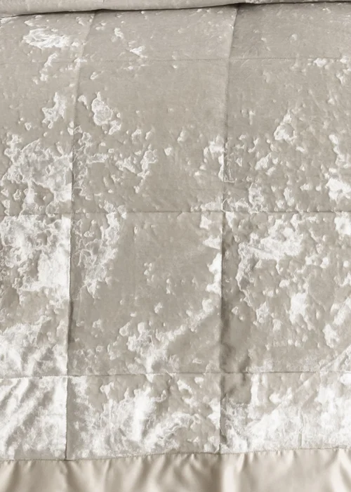 Catherine Lansfield Crushed Velvet Quilted Bedspread (220x220cm) - One Size Image 3