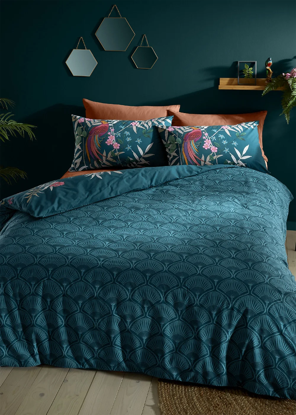 Catherine Lansfield Tropical Floral Birds Reversible Duvet Cover Set Green - Single Image 2