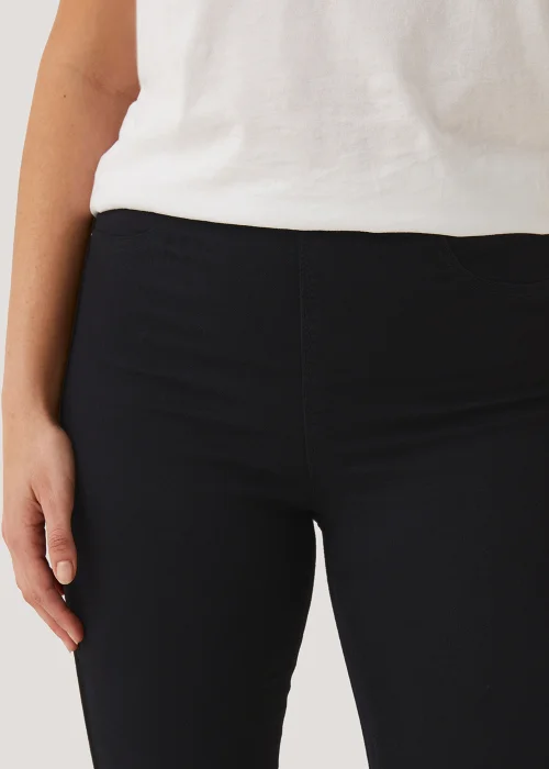 Rosie Black Pull On Jeggings (Long Length) - Size 08 33 leg Image 2