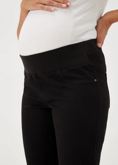 Maternity Rosie Black Under The Bump Jeggings - Size 22 29 leg Image 3