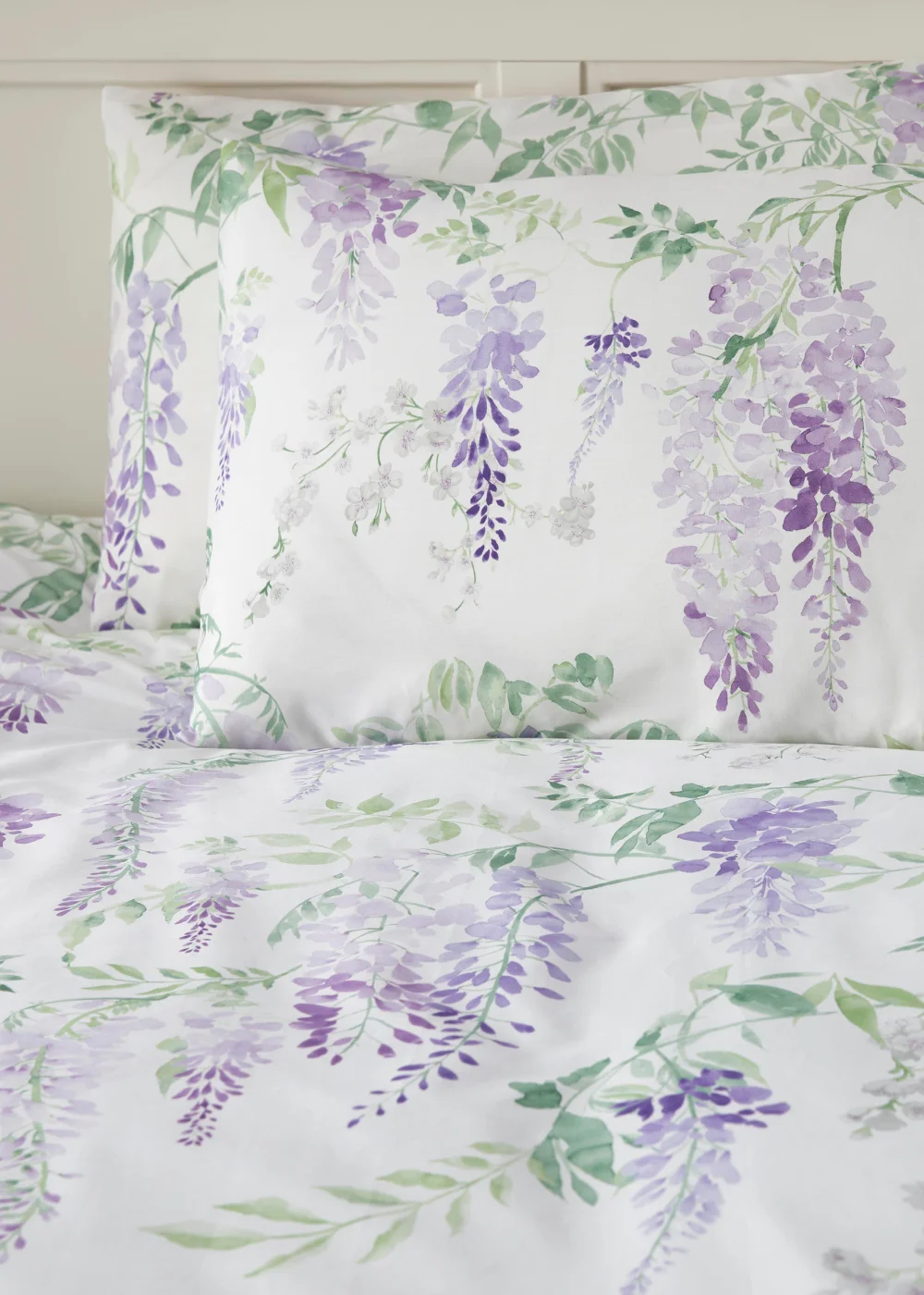 Dreams & Drapes Wisteria Duvet Set - Single Image 3
