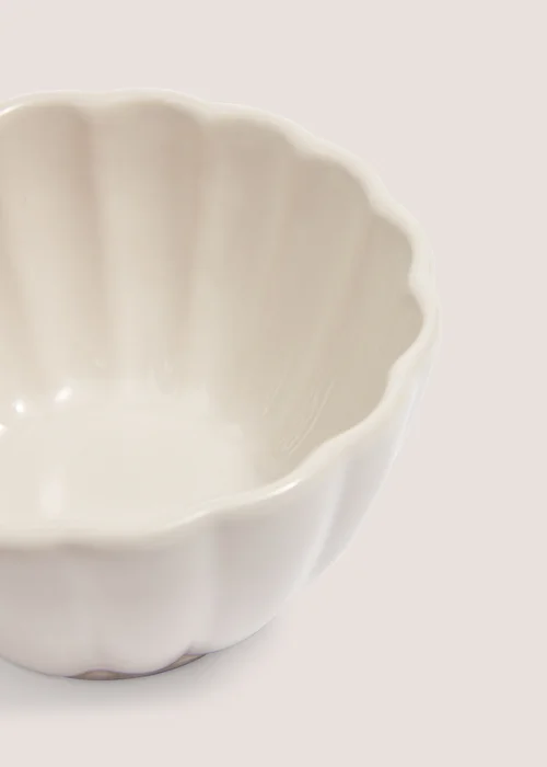 White Scalloped Nibble Bowl Image 2