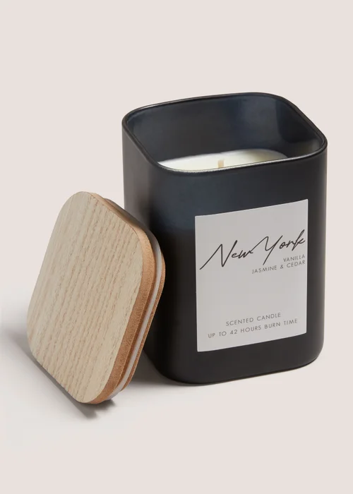 New York Scented Candle Image 1