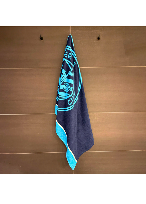 Man City FC Badge Towel - 70 X 140 Image 2