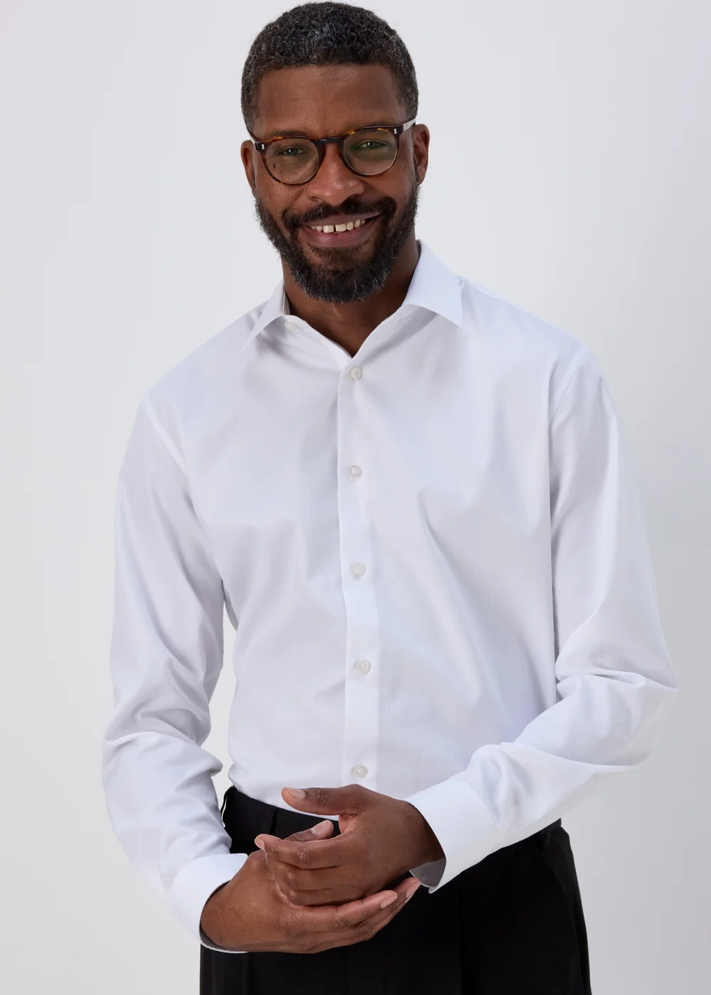 Taylor & Wright White Textured Regular Fit Shirt - Small Image 1