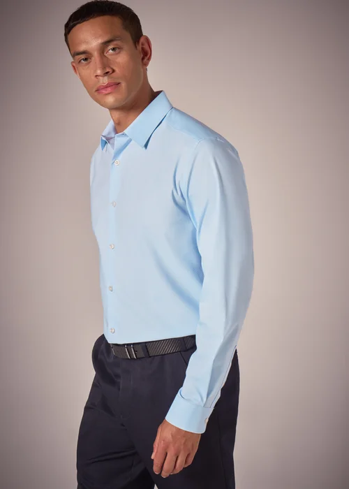 Taylor & Wright Blue Textured Regular Fit Shirt - Small Image 1