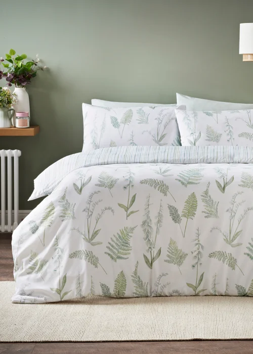 Green Leaf Duvet Set - Single Image 1