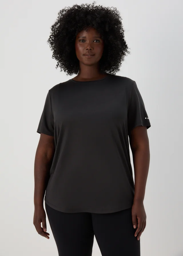 Souluxe Black T-Shirt
