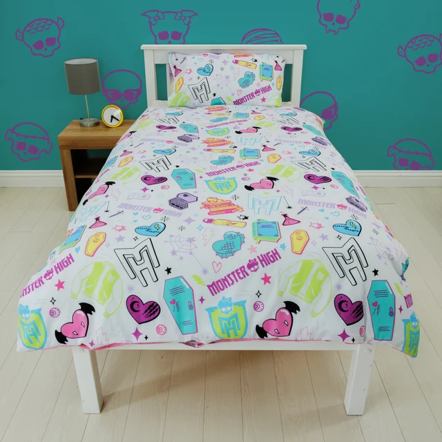 Monster High Fierce Single Panel Duvet Set