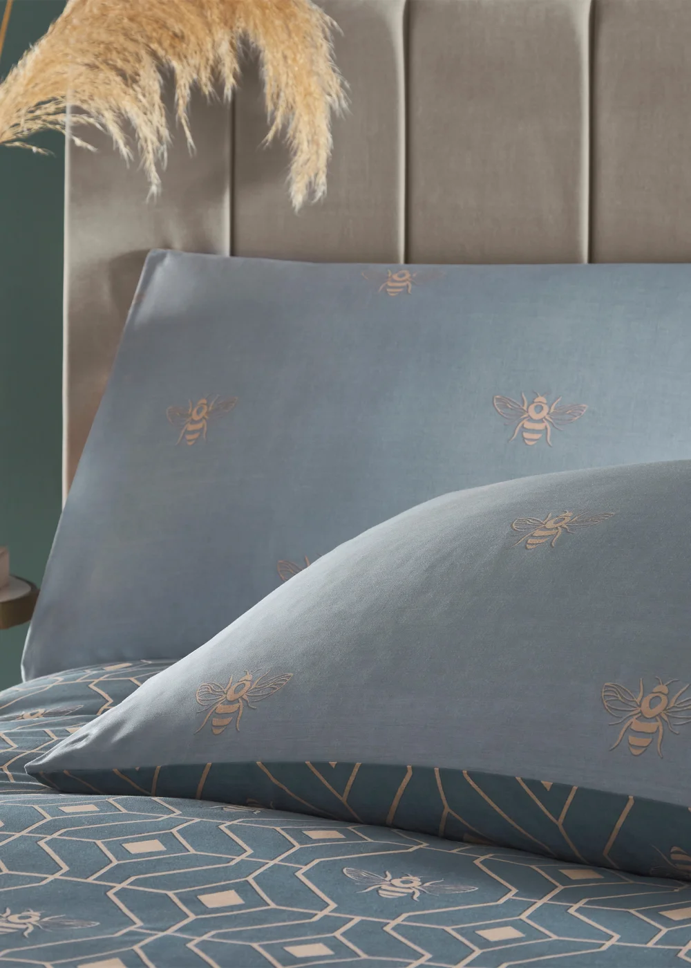 furn. Bee Deco Geometric Duvet Cover Set French Blue - Single Image 2