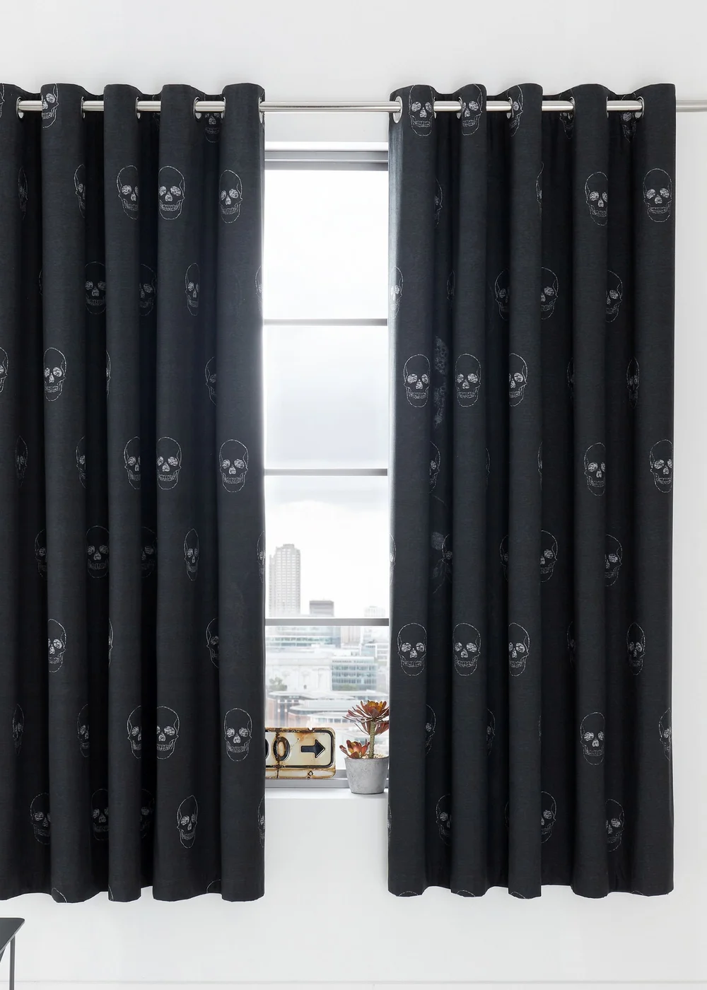 Catherine Lansfield Skulls Fully Reversible Eyelet Curtains Grey - 66W X 72D (168x183cm) Image 2