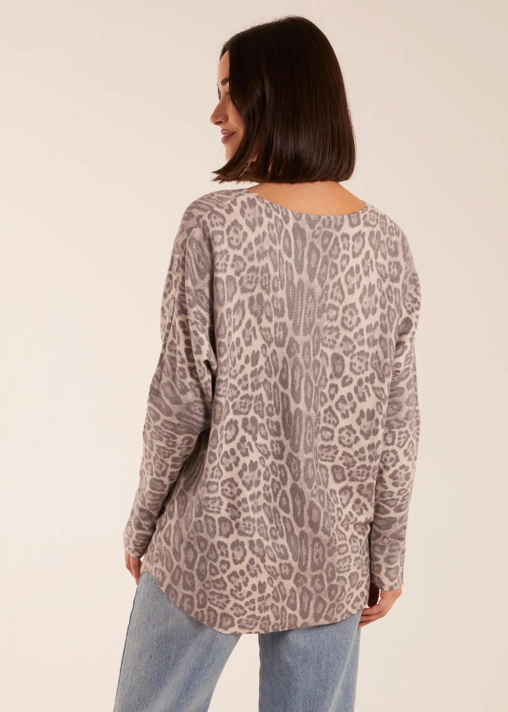 Blue Vanilla Leopard Print Jumper - M/L Image 4