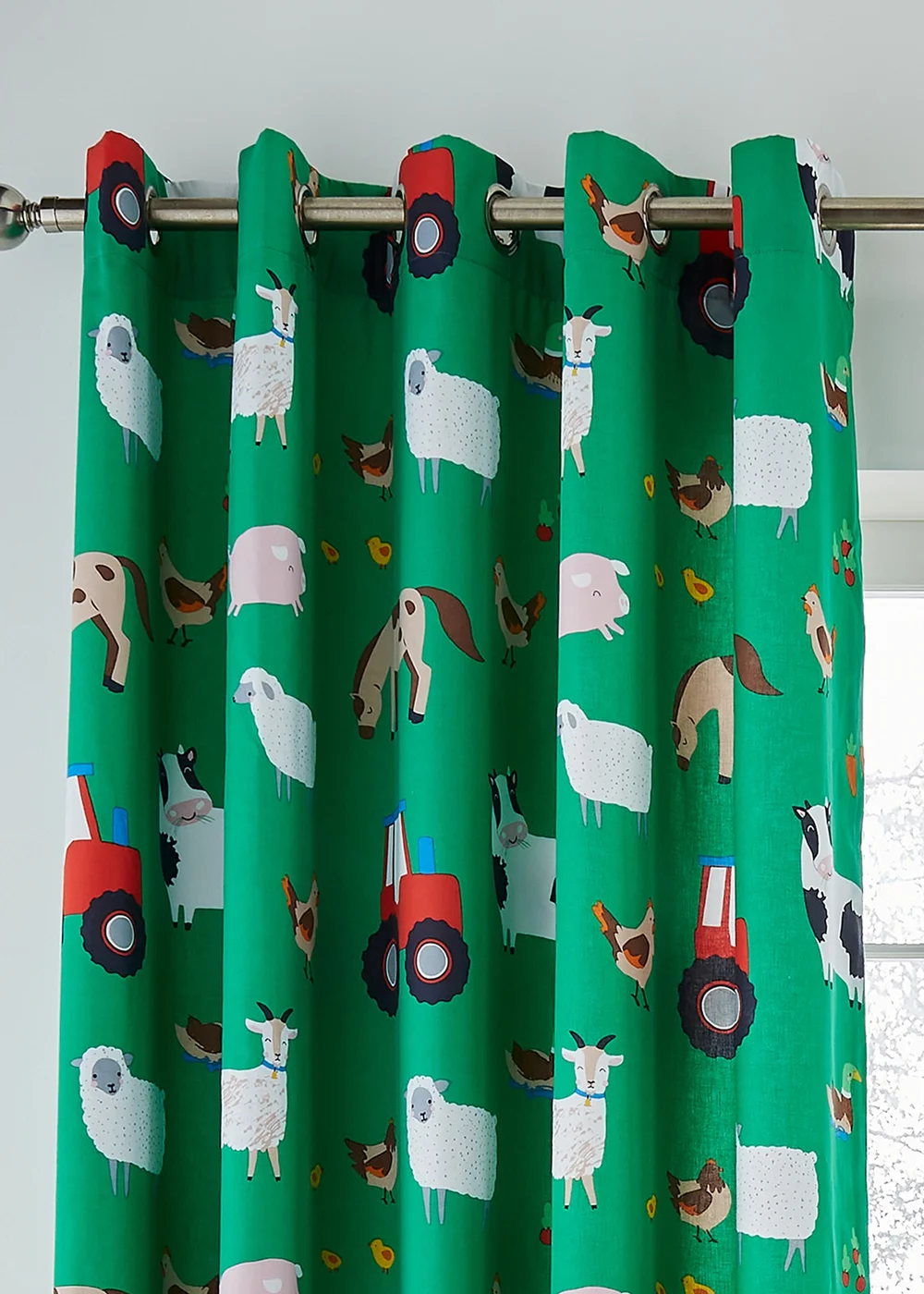 Catherine Lansfield Farmyard Animals Fully Reversible Eyelet Curtains Green - 66W X 72D (168x183cm) Image 2