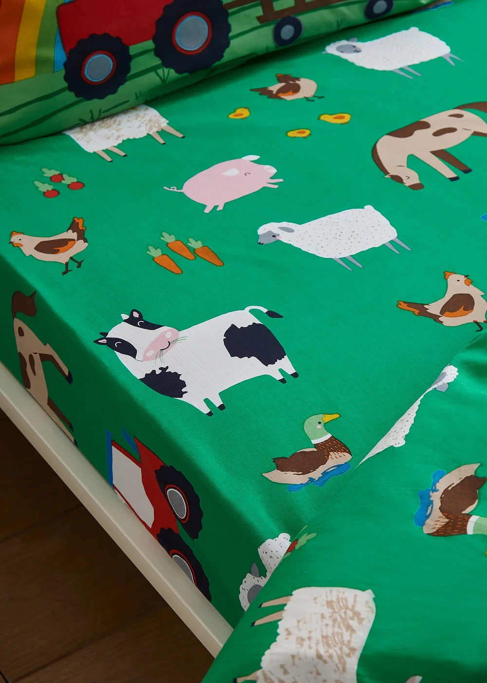 Catherine Lansfield Kids Farmyard Animals Fitted Sheet - Junior Image 1