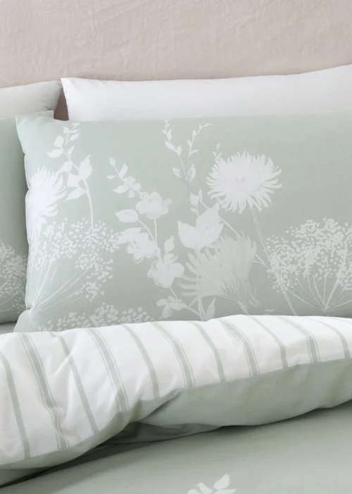 Catherine Lansfield Meadowsweet Floral Reversible Duvet Cover Set Green - Single Image 2
