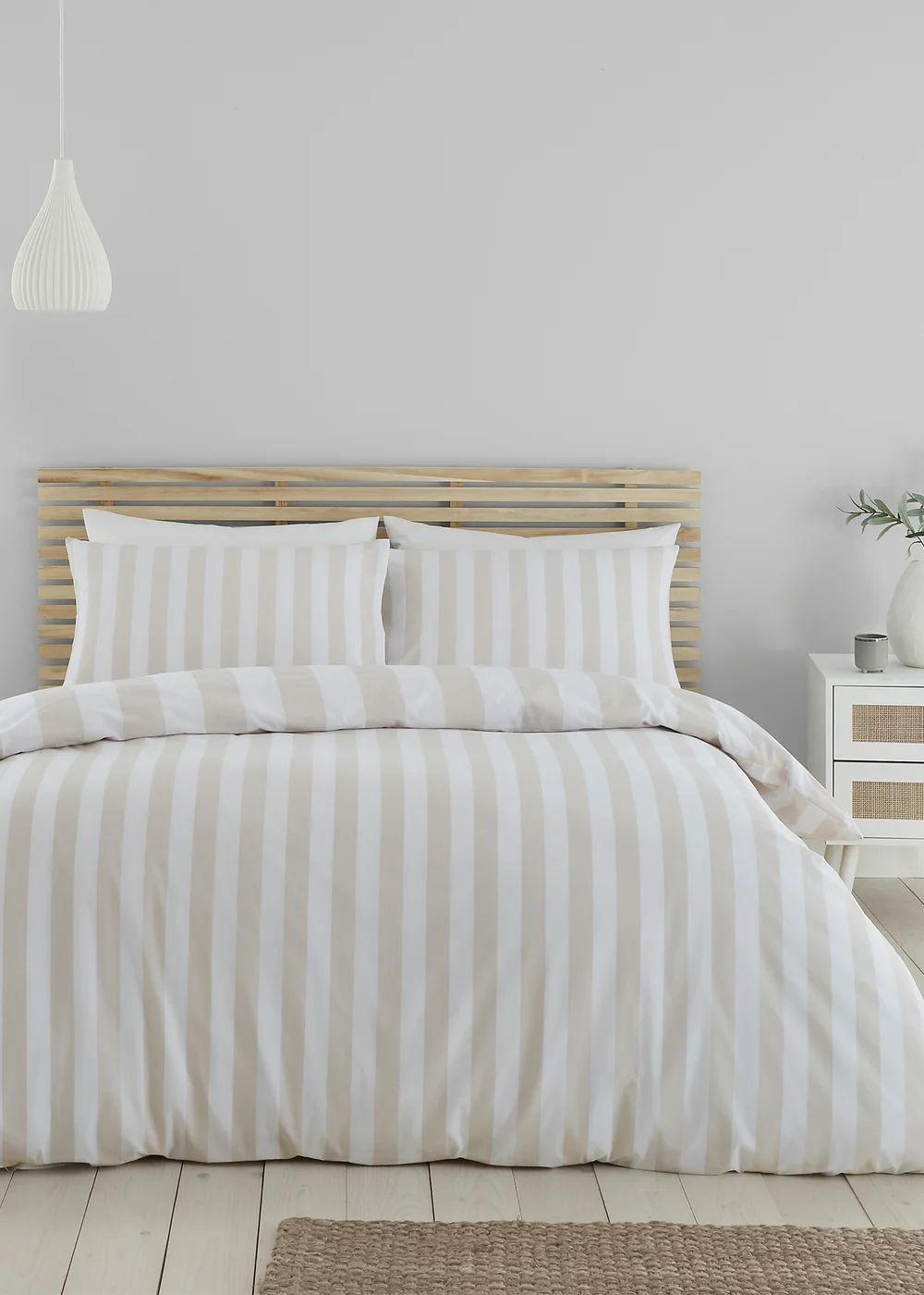 Catherine Lansfield Cove Stripe Reversible Duvet Cover Set Natural - Single Image 2