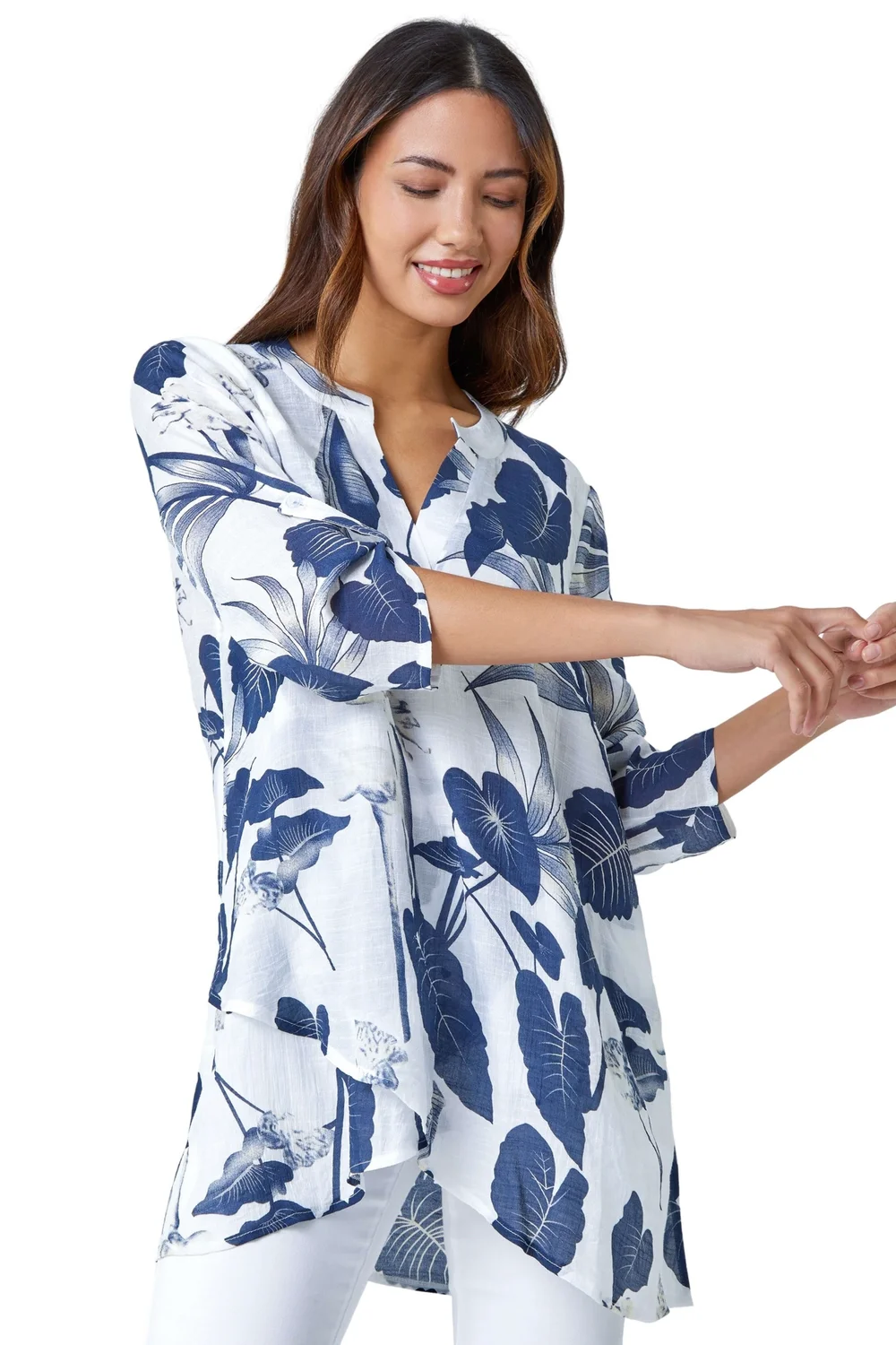 Roman Navy Palm Print V-Neck Wrap Hem Tunic Top - Size 16 Image 1