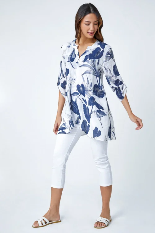 Roman Navy Palm Print V-Neck Wrap Hem Tunic Top - Size 16 Image 2