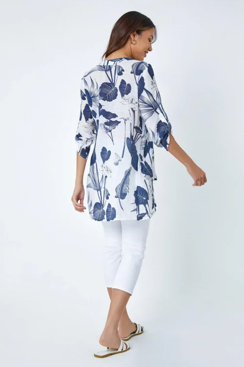Roman Navy Palm Print V-Neck Wrap Hem Tunic Top - Size 16 Image 3