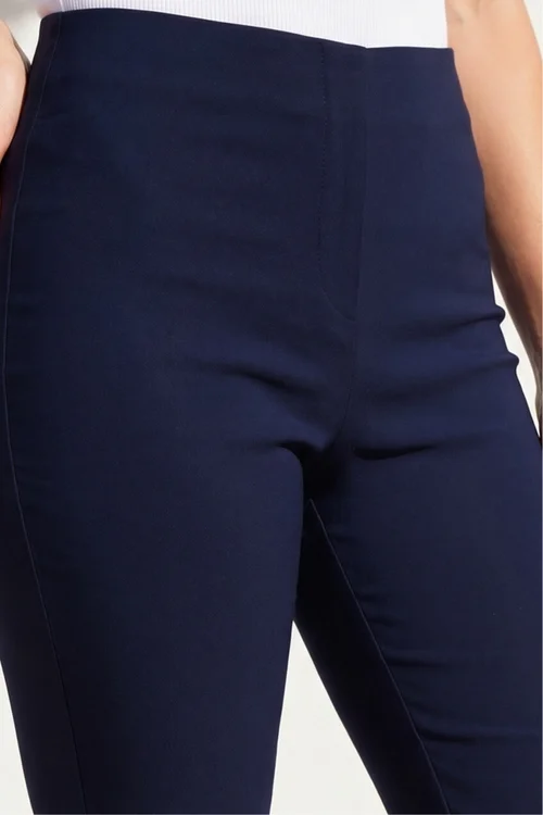 Roman Navy Knee Length Stretch Shorts - 16 Image 4