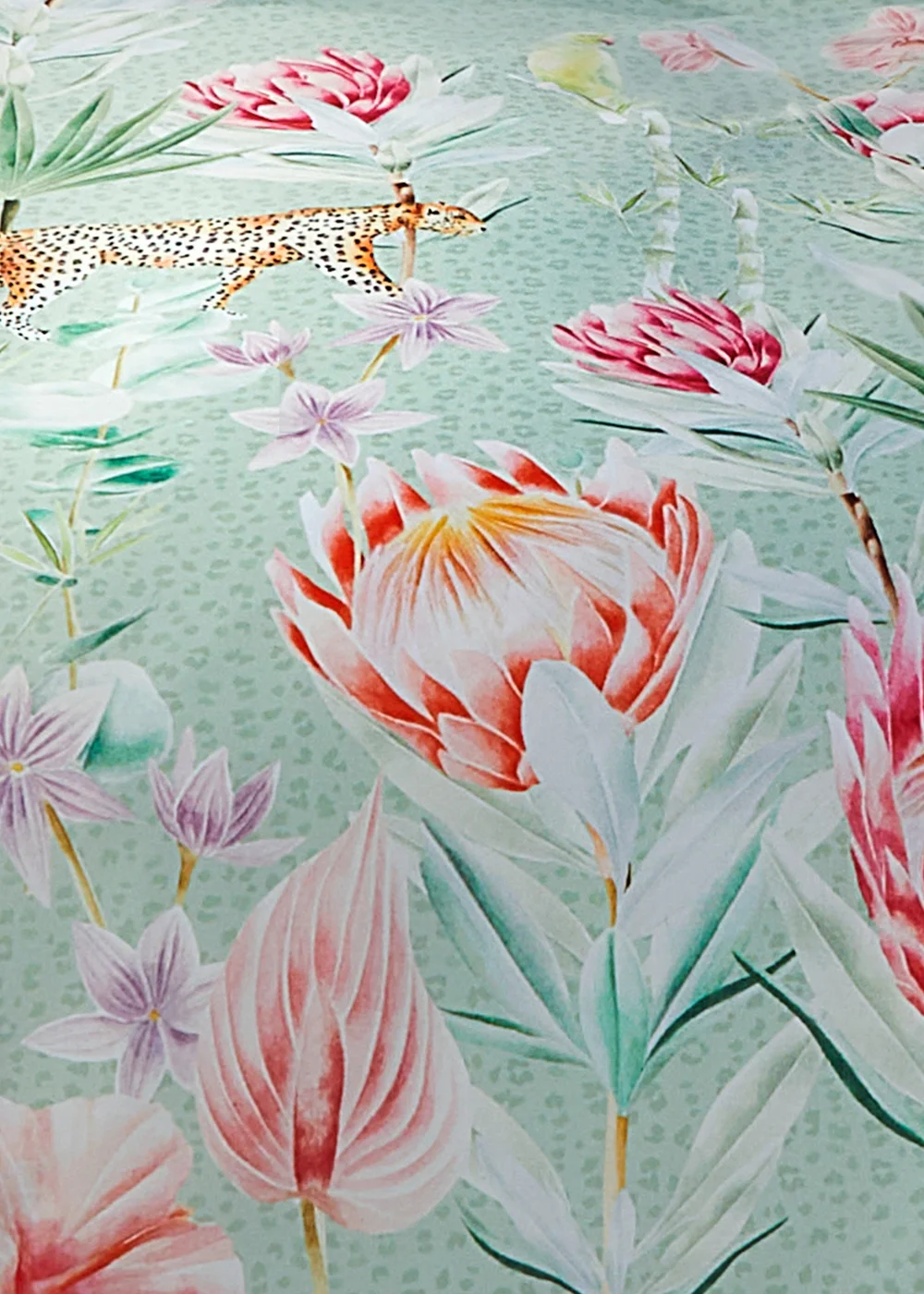 Soiree Tropical Leopard Sateen Green Duvet Cover Set - Double Image 5