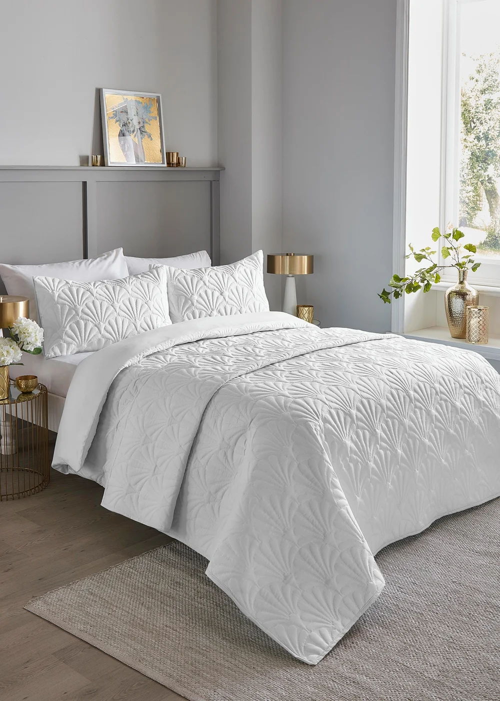 Serene Cavali Pinsonic White Bedspread - 200 x 230cm Image 2