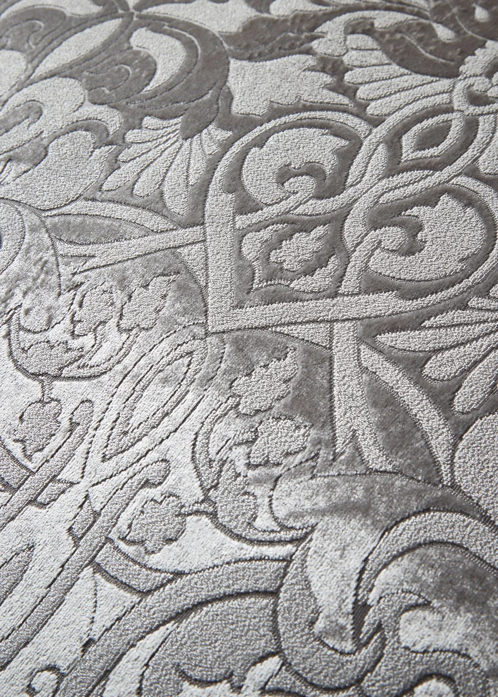 Laurence Llewelyn-Bowen Firenza Velvet Silver Duvet Cover Set - Double Image 3