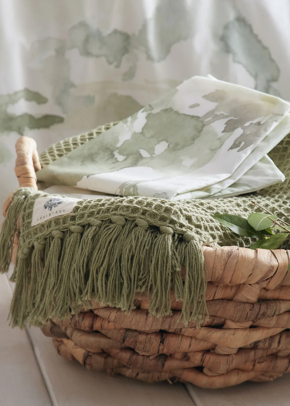 Appletree Loft Edale Green Duvet Cover Set - Single Image 4