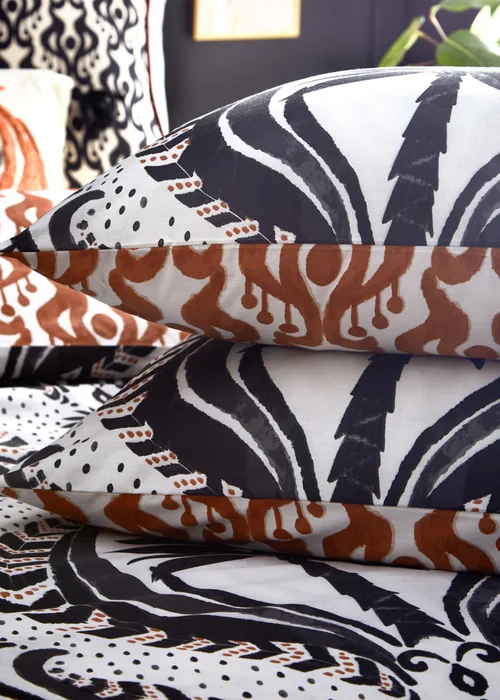 Wylder Tropics Laucala Bohemian Duvet Cover Set - Double Image 3