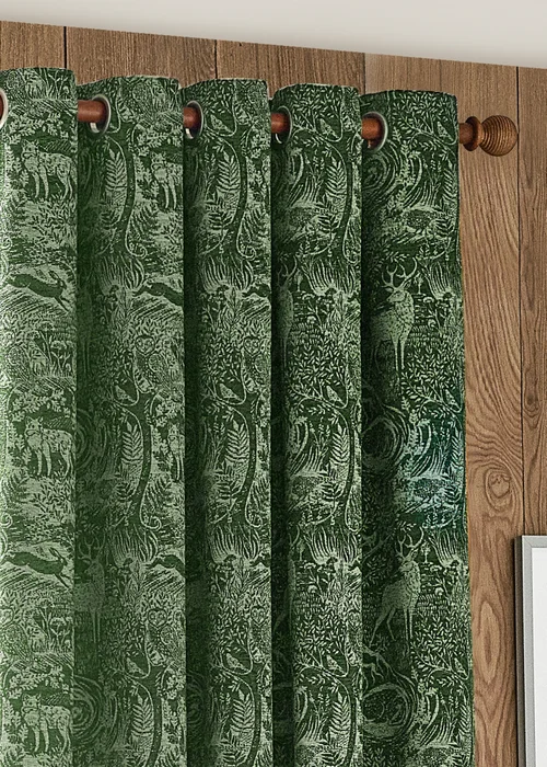 furn. Winter Woods Animal Chenille Eyelet Curtains Emerald - ZAC Image 3