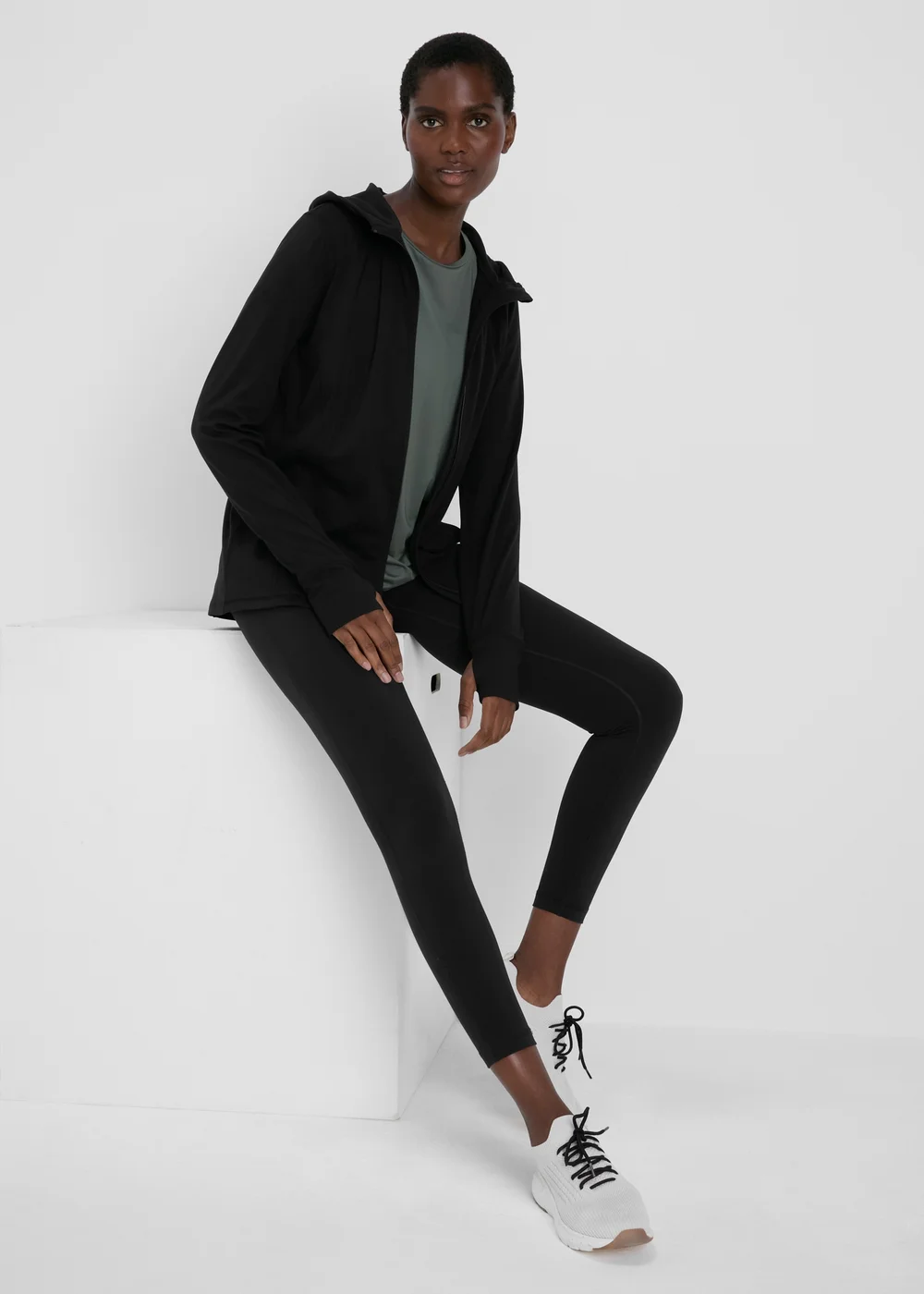 Souluxe Black Zip Up Hoodie - S Image 4