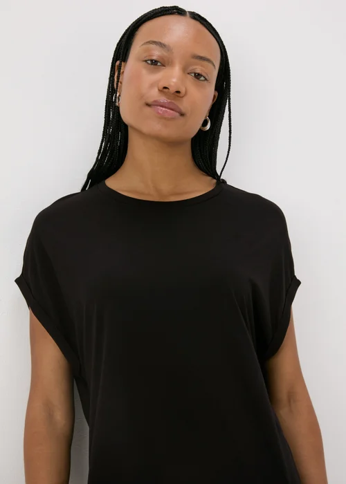 Black Longline T-Shirt - Small Image 1